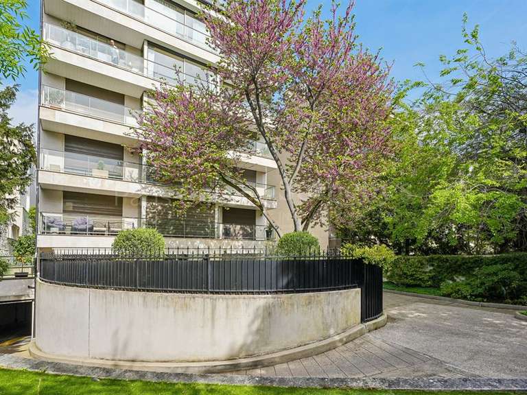 Appartement Neuilly-sur-Seine - 2 chambres - 124m²