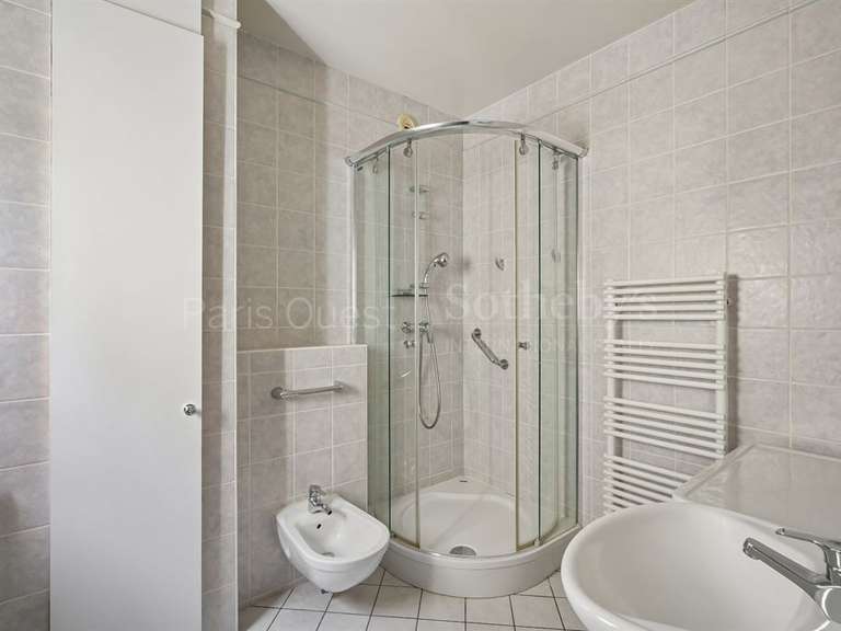 Appartement Neuilly-sur-Seine - 2 chambres - 124m²