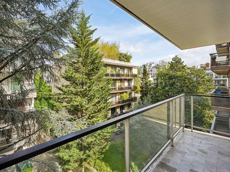 Appartement Neuilly-sur-Seine - 2 chambres - 124m²