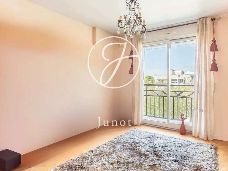 Appartement Neuilly-sur-Seine - 3 chambres - 295m²