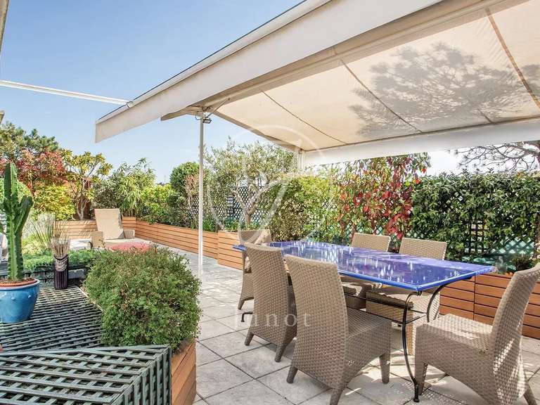 Appartement Neuilly-sur-Seine - 3 chambres - 295m²