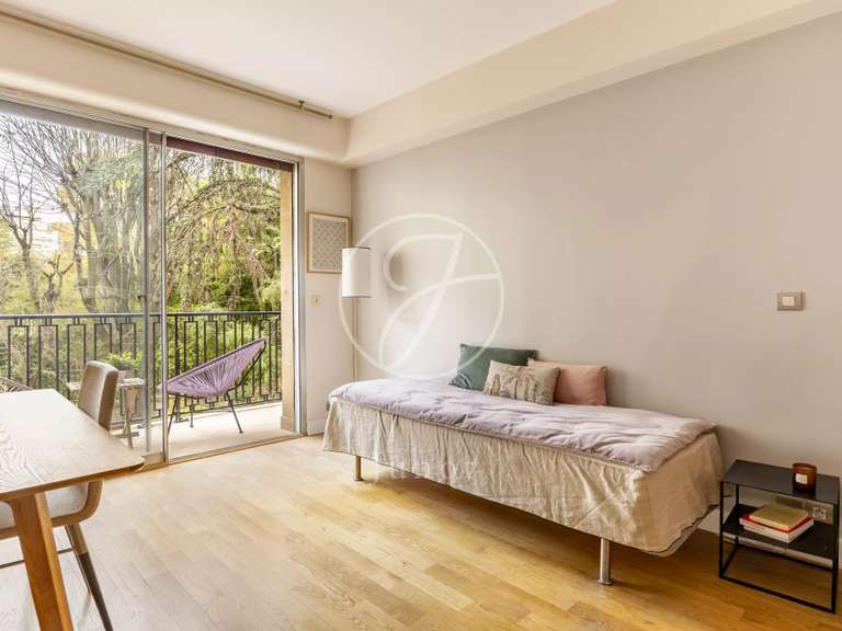 Apartment Neuilly-sur-Seine - 3 bedrooms - 110m²