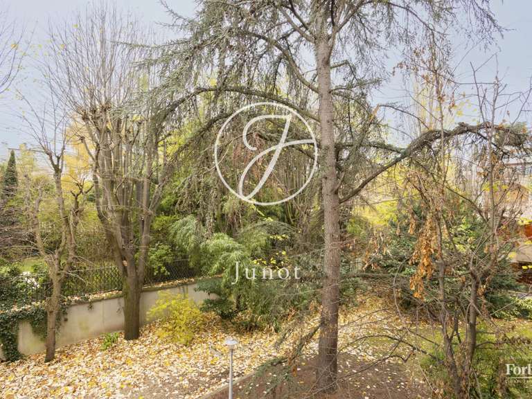 Appartement Neuilly-sur-Seine - 3 chambres - 110m²