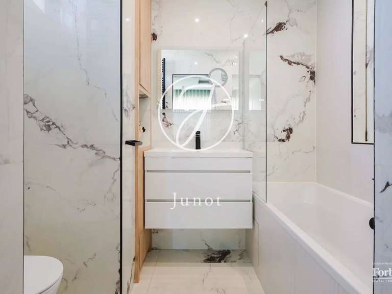 Appartement Neuilly-sur-Seine - 2 chambres - 91m²