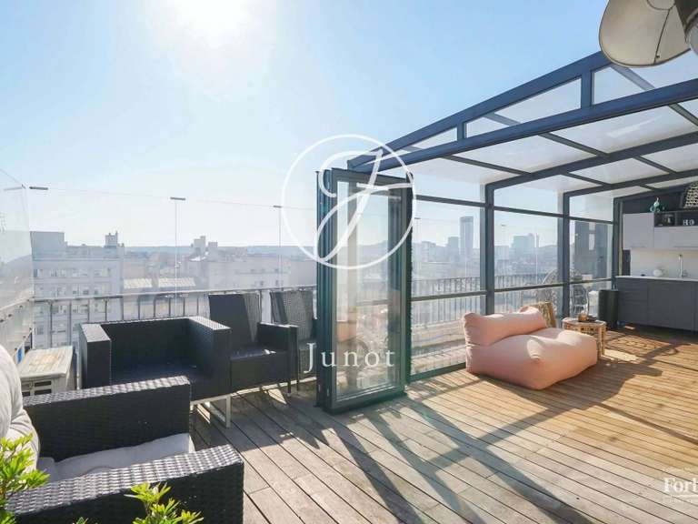 Appartement Neuilly-sur-Seine - 2 chambres - 91m²