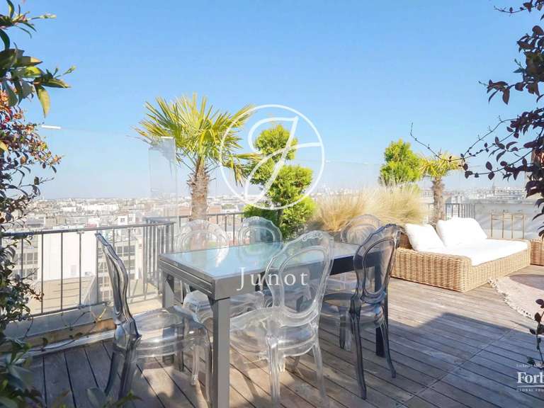 Apartment Neuilly-sur-Seine - 2 bedrooms - 91m²