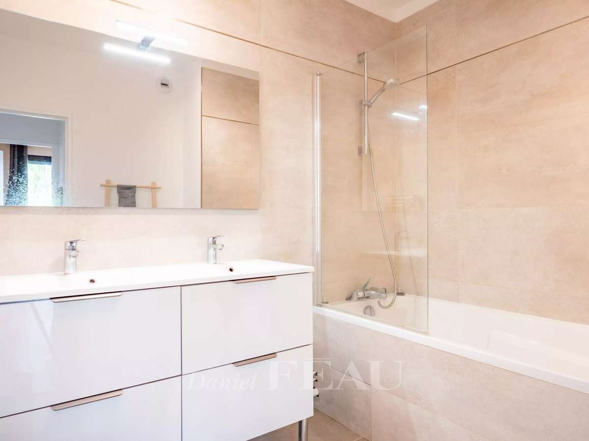 Apartment Neuilly-sur-Seine