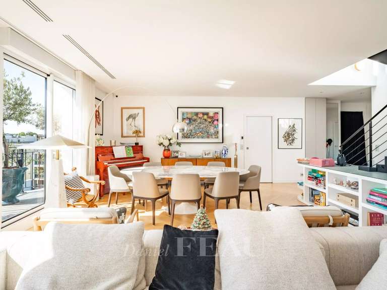 Appartement Neuilly-sur-Seine - 5 chambres - 199m²