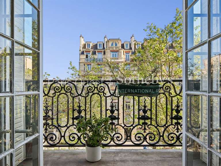 Appartement Neuilly-sur-Seine - 3 chambres - 96m²