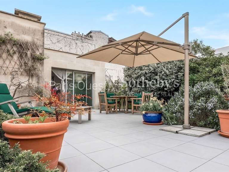 Appartement Neuilly-sur-Seine - 3 chambres - 149m²