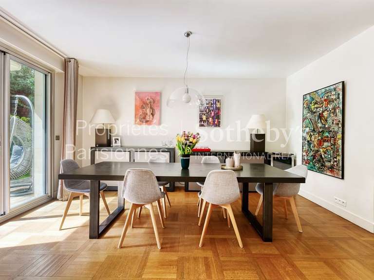 Apartment Neuilly-sur-Seine - 4 bedrooms - 172m²