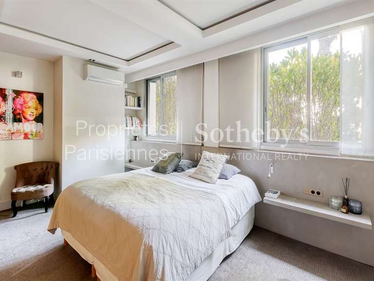 Apartment Neuilly-sur-Seine - 4 bedrooms - 172m²