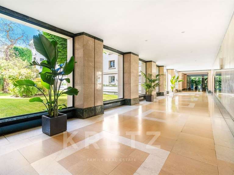 Appartement Neuilly-sur-Seine - 4 chambres - 123m²
