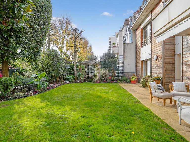 Appartement Neuilly-sur-Seine - 3 chambres - 165m²