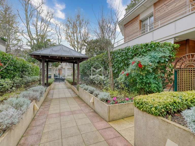 Appartement Neuilly-sur-Seine - 3 chambres - 165m²