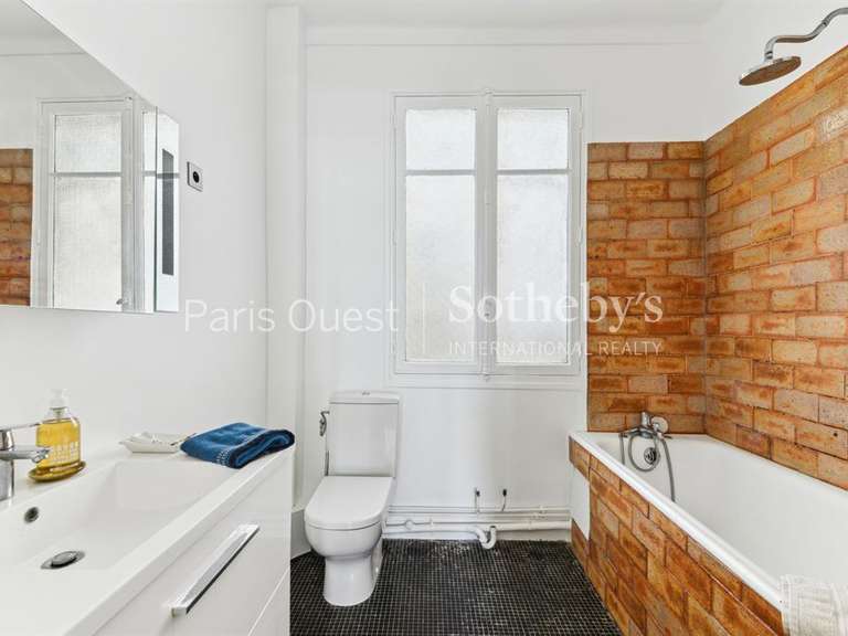 Appartement Neuilly-sur-Seine - 3 chambres - 147m²