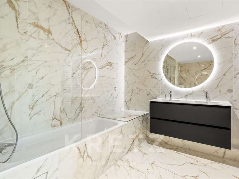 Appartement Neuilly-sur-Seine - 3 chambres - 149m²