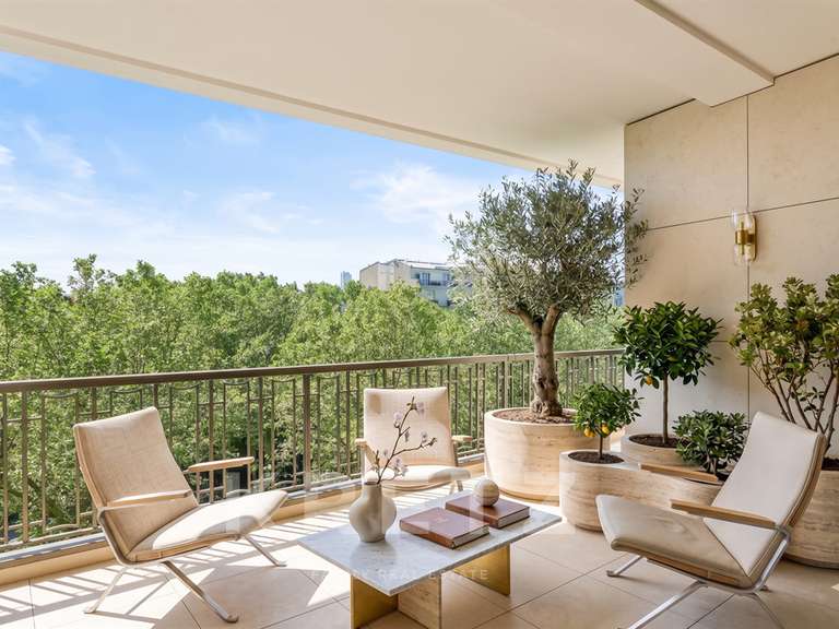 Appartement Neuilly-sur-Seine - 3 chambres - 149m²
