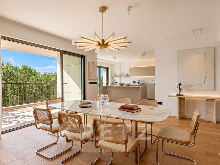 Appartement Neuilly-sur-Seine - 3 chambres - 149m²