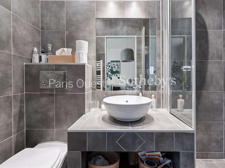 Apartment Neuilly-sur-Seine - 5 bedrooms - 151m²