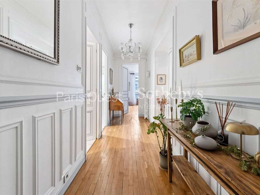 Apartment Neuilly-sur-Seine