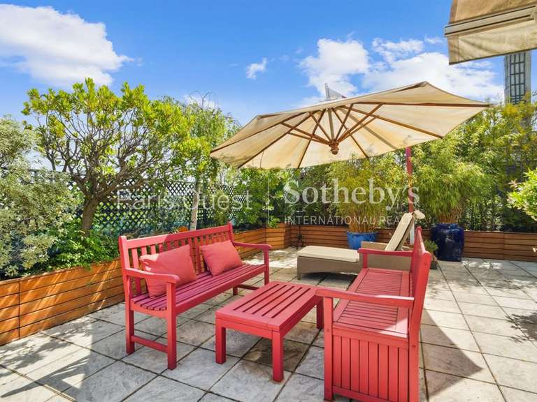 Apartment Neuilly-sur-Seine - 3 bedrooms - 134m²