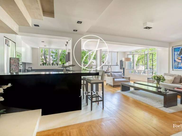 Appartement Neuilly-sur-Seine - 3 chambres - 172m²