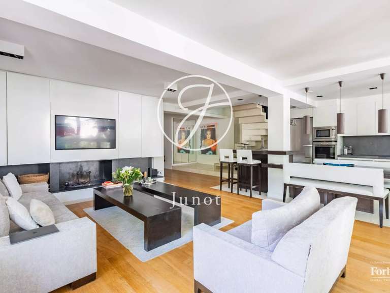 Appartement Neuilly-sur-Seine - 3 chambres - 172m²