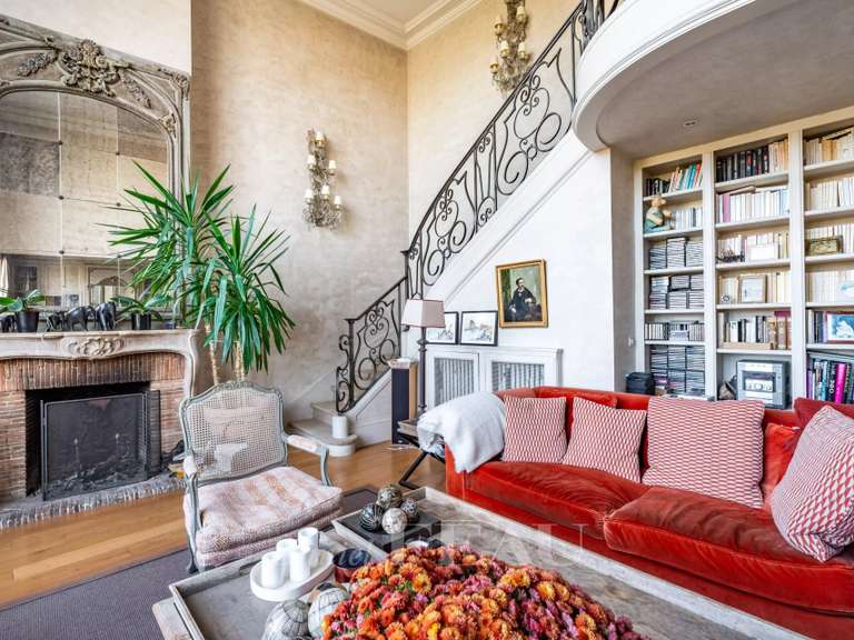 Apartment Neuilly-sur-Seine - 4 bedrooms - 251m²