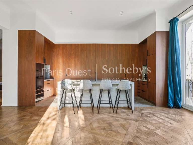 Appartement Neuilly-sur-Seine - 3 chambres - 191m²