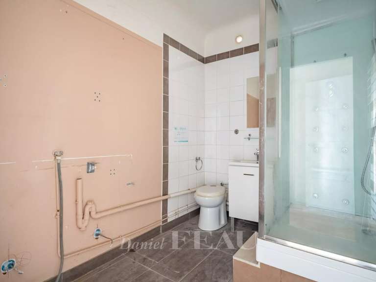 Apartment Neuilly-sur-Seine - 3 bedrooms - 132m²