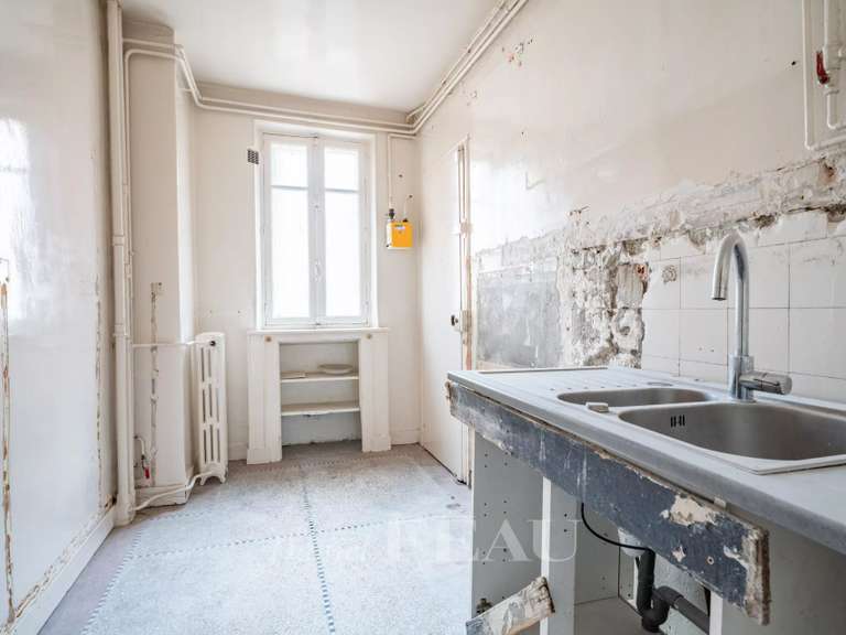 Apartment Neuilly-sur-Seine - 3 bedrooms - 132m²