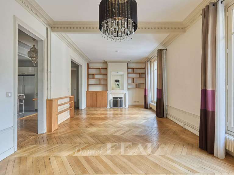 Apartment Neuilly-sur-Seine - 4 bedrooms - 143m²