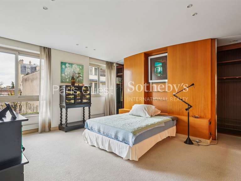 Appartement Neuilly-sur-Seine - 4 chambres - 209m²