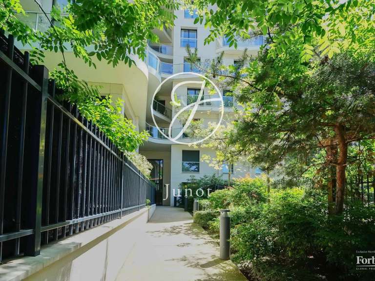 Appartement Neuilly-sur-Seine - 3 chambres - 80m²