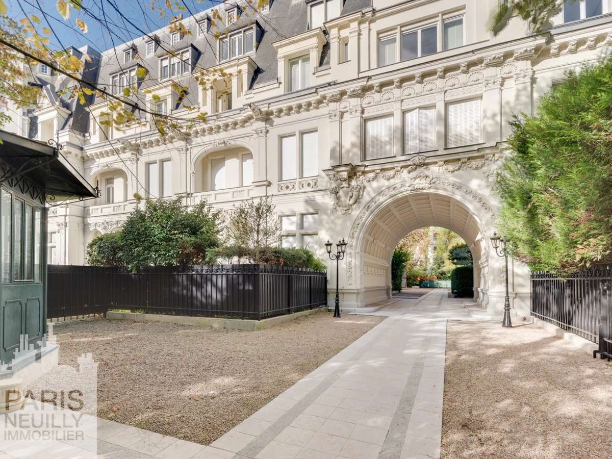 Apartment Neuilly-sur-Seine