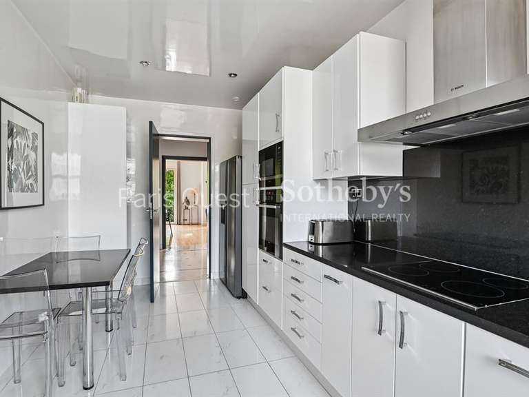 Appartement Neuilly-sur-Seine - 3 chambres - 134m²