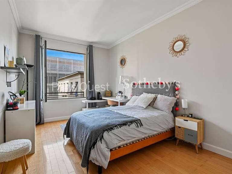 Appartement Neuilly-sur-Seine - 3 chambres - 134m²