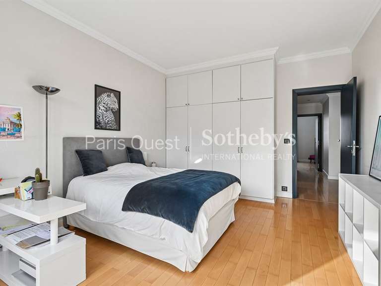 Appartement Neuilly-sur-Seine - 3 chambres - 134m²