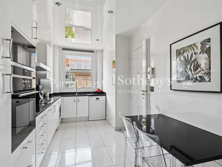 Appartement Neuilly-sur-Seine - 3 chambres - 134m²