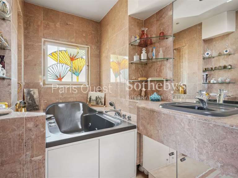Appartement Neuilly-sur-Seine - 3 chambres - 228m²