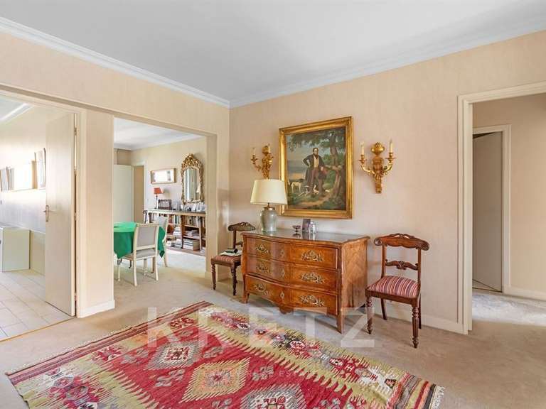 Appartement Neuilly-sur-Seine - 2 chambres - 100m²