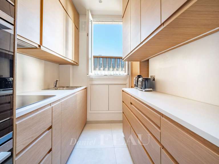 Appartement Neuilly-sur-Seine - 2 chambres - 81m²