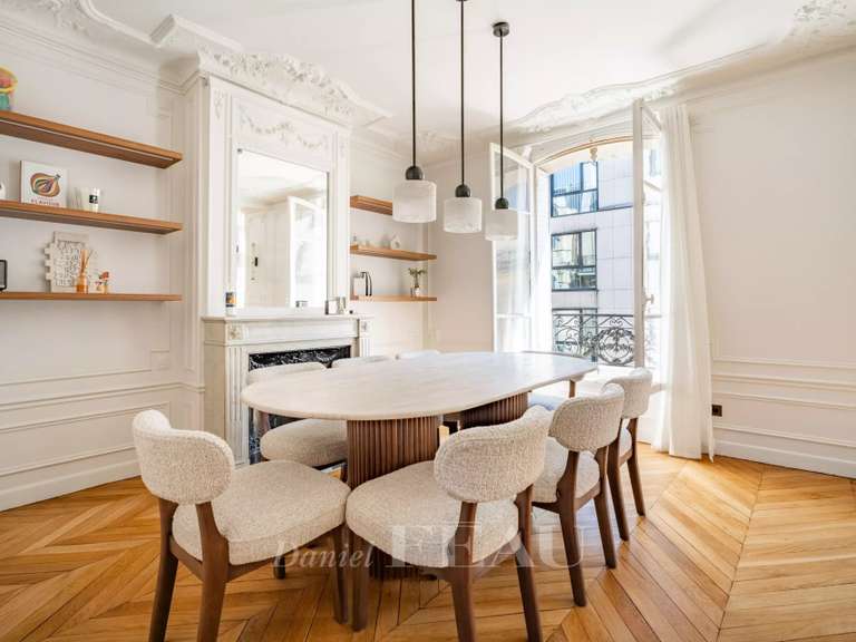 Appartement Neuilly-sur-Seine - 2 chambres - 81m²