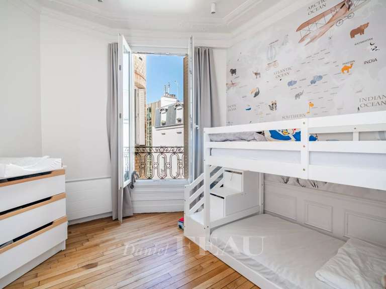Appartement Neuilly-sur-Seine - 2 chambres - 81m²