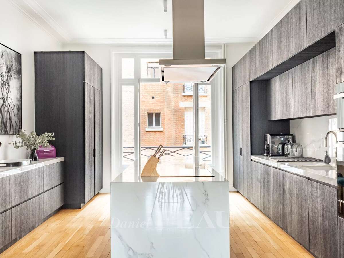 Apartment Neuilly-sur-Seine