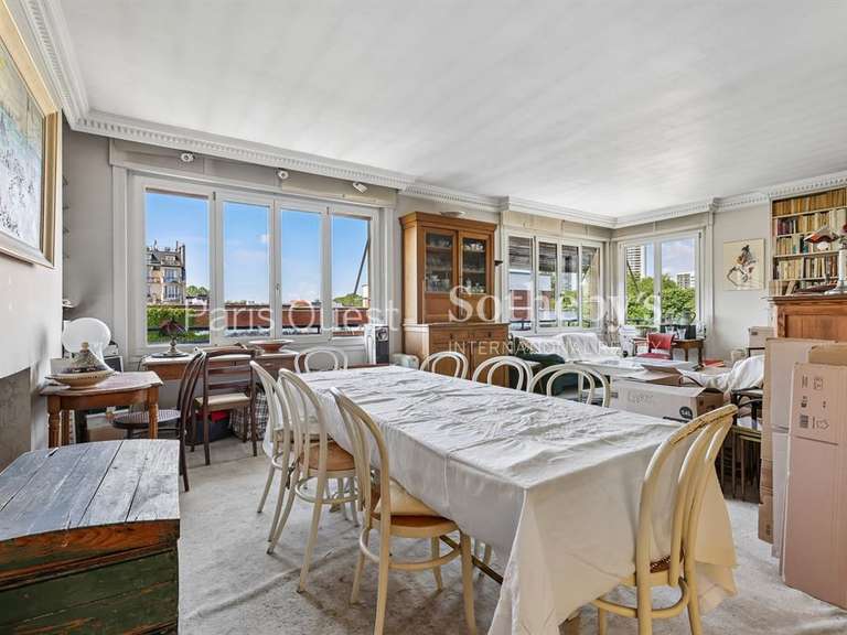 Apartment Neuilly-sur-Seine - 3 bedrooms - 106m²