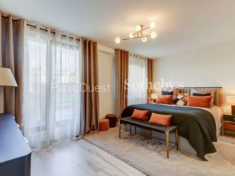 Apartment Neuilly-sur-Seine - 2 bedrooms - 110m²