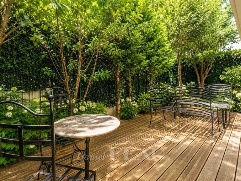 Appartement Neuilly-sur-Seine - 1 chambre - 49m²