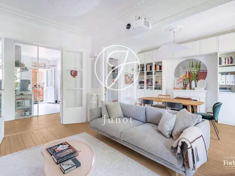 Appartement Neuilly-sur-Seine - 2 chambres - 80m²
